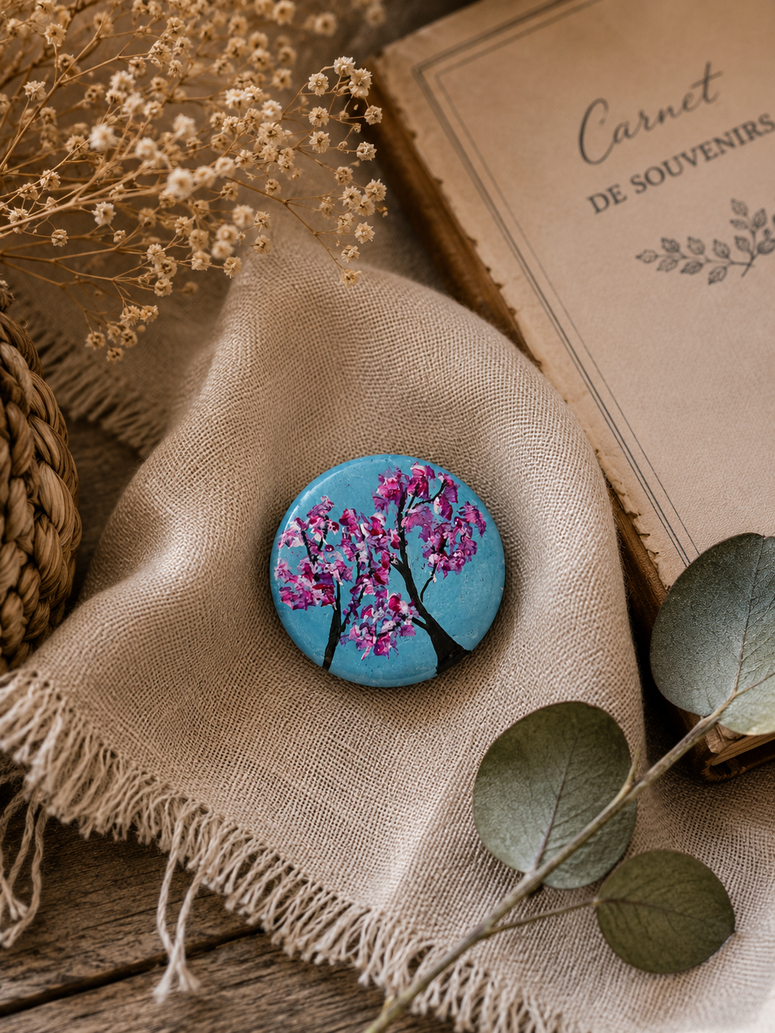 Cerisier en fleurs- Broche en argile , aquarelle